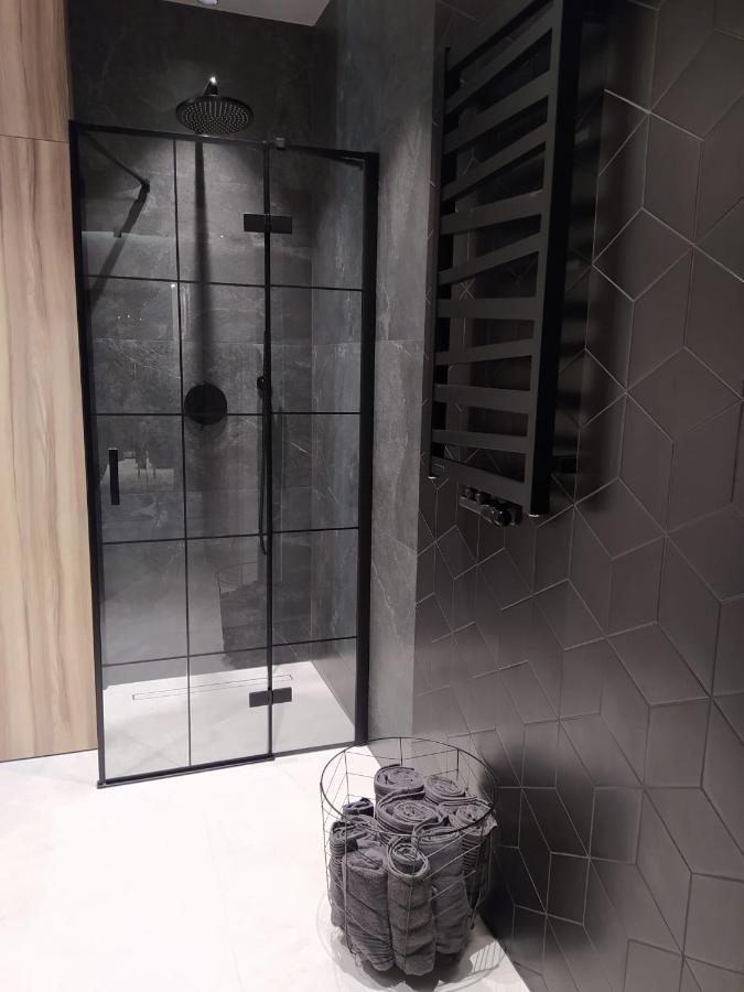 Luxury Apartament Wyszynskiego Радом Екстериор снимка