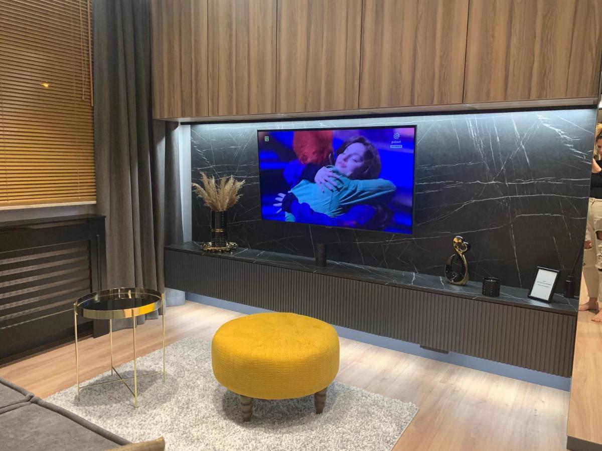Luxury Apartament Wyszynskiego Радом Екстериор снимка