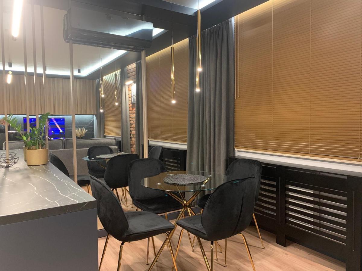 Luxury Apartament Wyszynskiego Радом Екстериор снимка