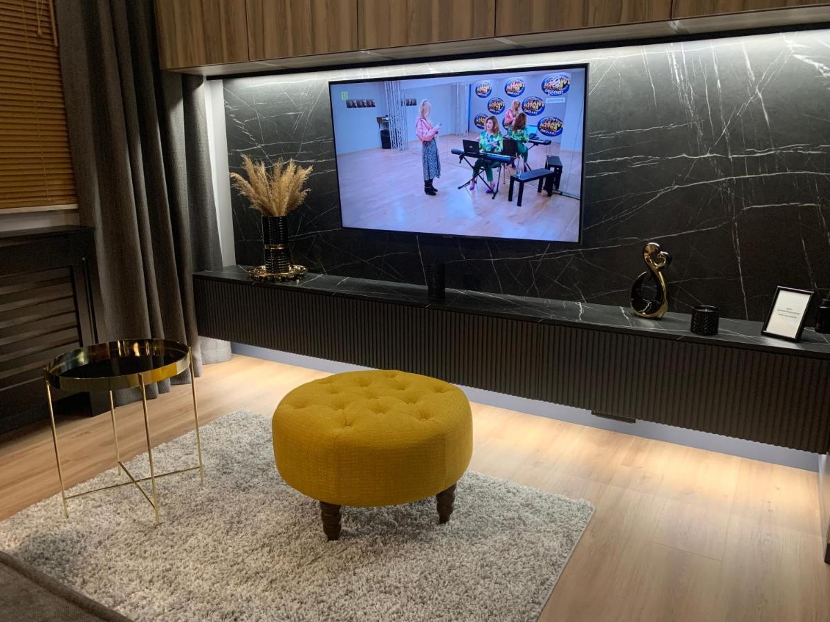 Luxury Apartament Wyszynskiego Радом Екстериор снимка